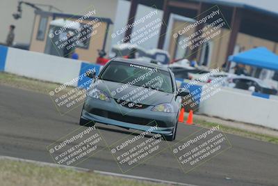 media/Dec-19-2025-Lucky Dog Racing (Fri) [[3b7b1b5fc8]]/Intermediate Low/Session 2 Turn 1/